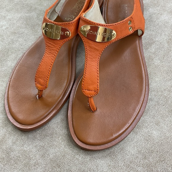 Michael Kors Sandals MK Gold Logo Plate Thong Sandals Orange Women Sz 6.5 - Picture 4 of 14